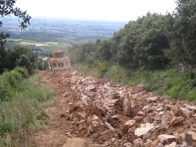 Sous solage épierrage, rippage sous-solage (Travaux agricoles)